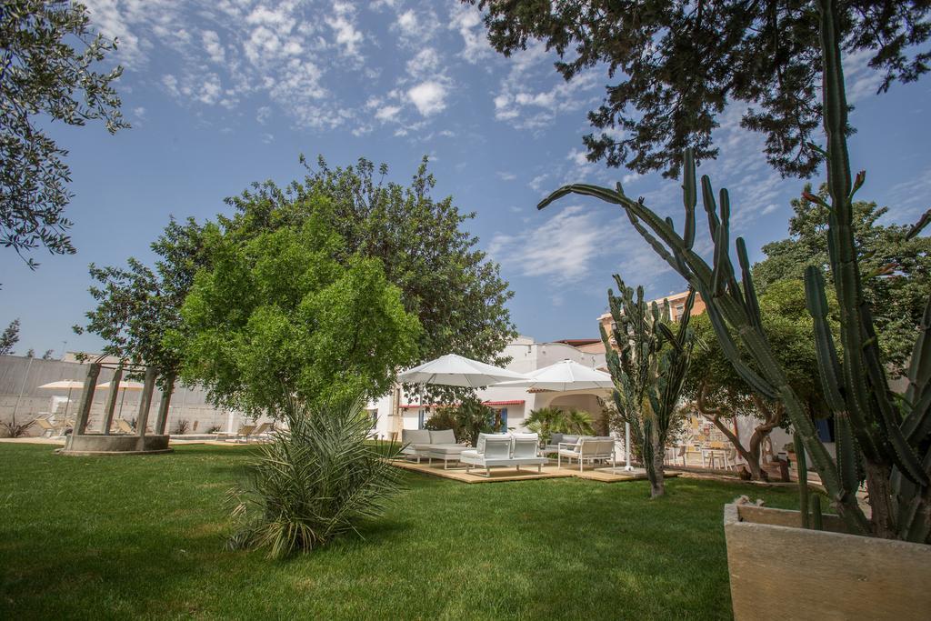 Li Pappi Antico Casale Bed & Breakfast Galatina Exterior foto