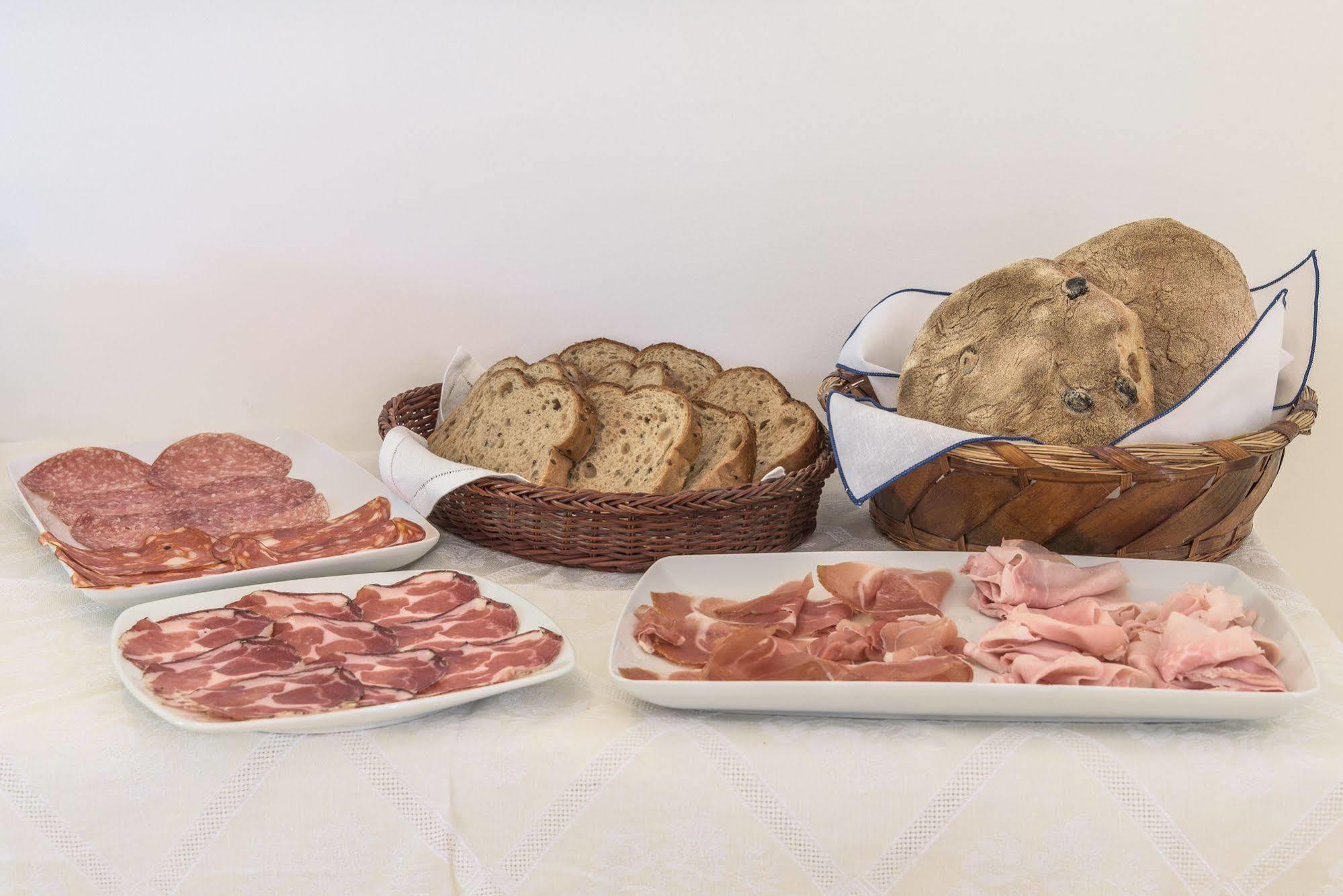 Li Pappi Antico Casale Bed & Breakfast Galatina Exterior foto