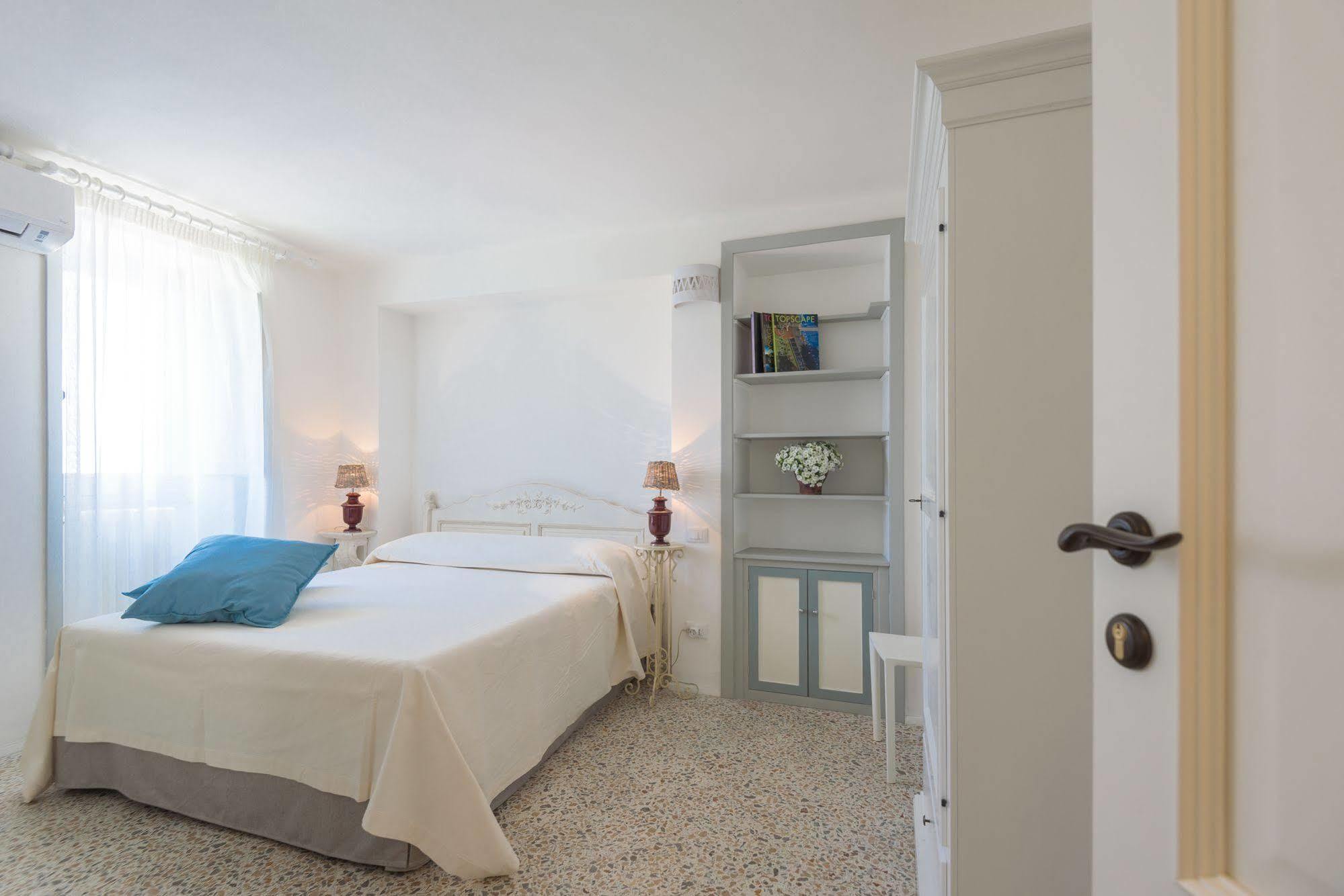 Li Pappi Antico Casale Bed & Breakfast Galatina Exterior foto