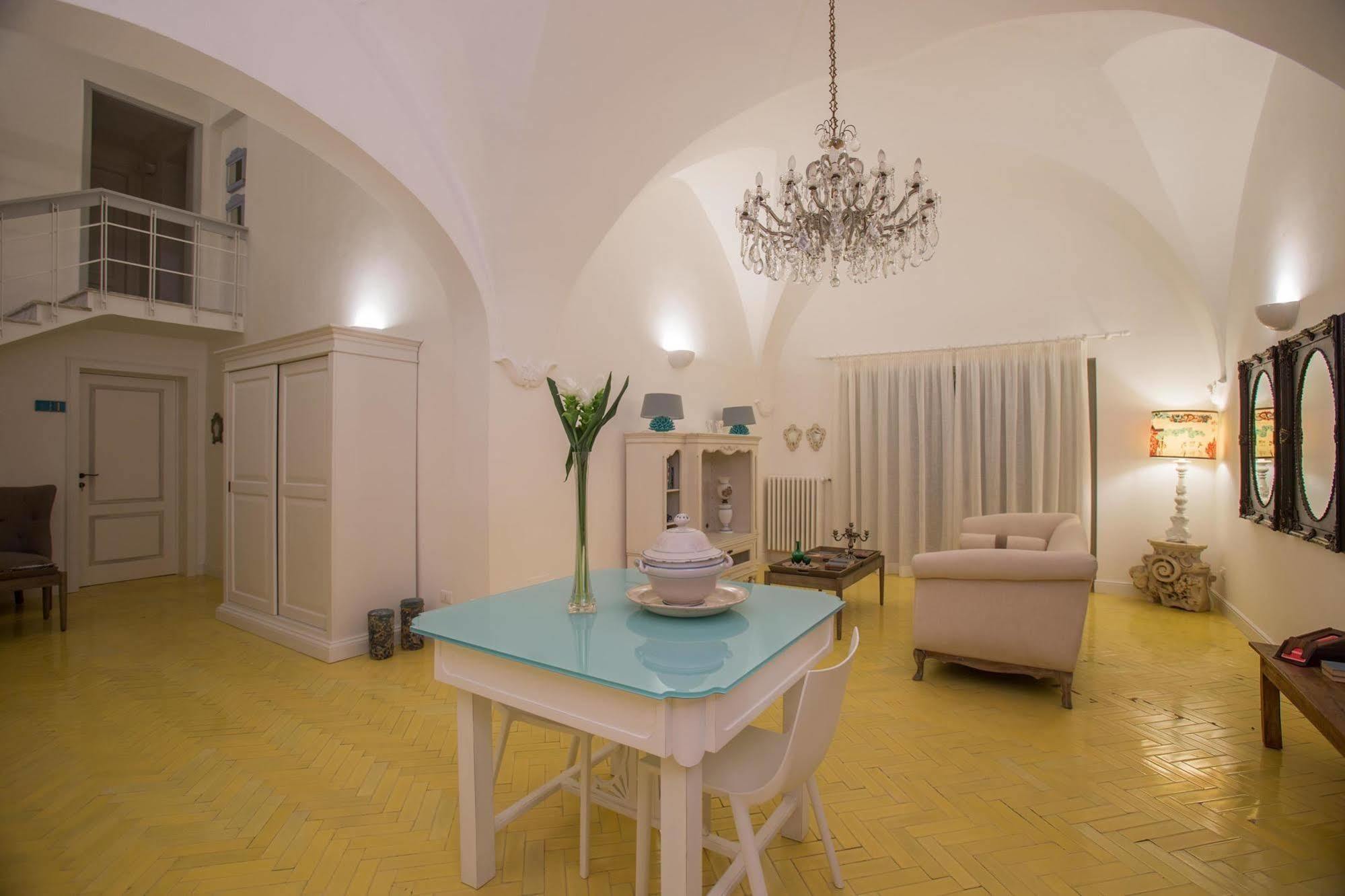 Li Pappi Antico Casale Bed & Breakfast Galatina Exterior foto