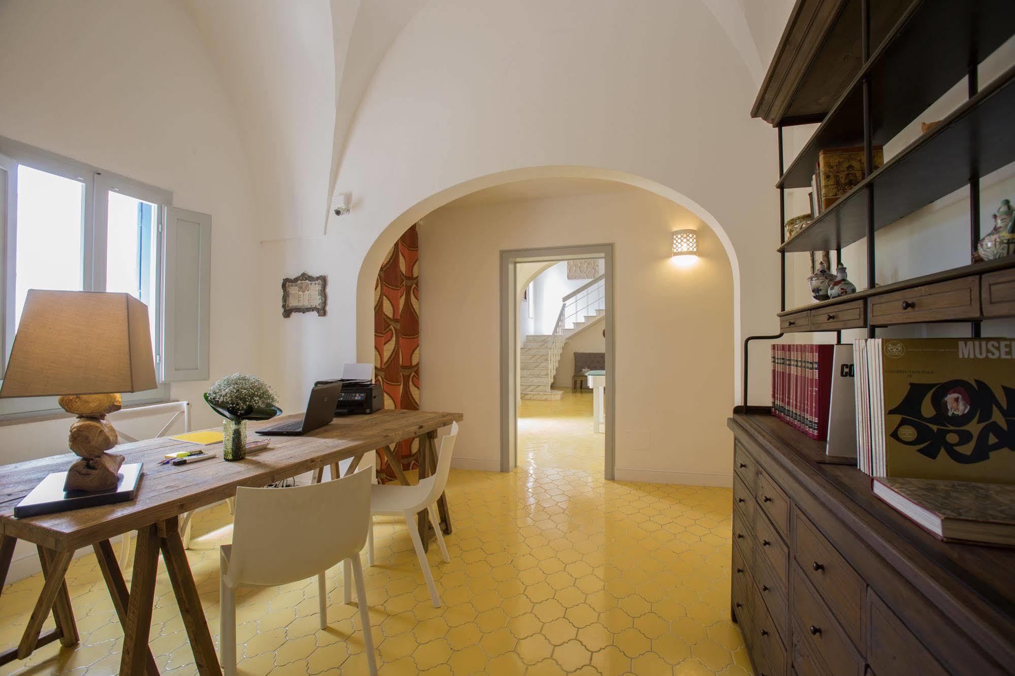Li Pappi Antico Casale Bed & Breakfast Galatina Exterior foto