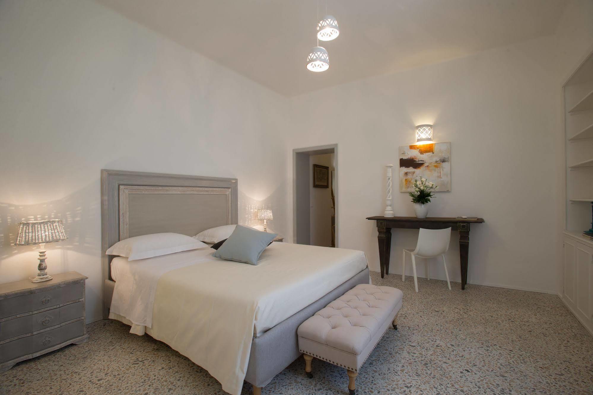 Li Pappi Antico Casale Bed & Breakfast Galatina Exterior foto